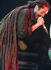 Дамян е най-малкият син на Боб Марли и музикант в стил реге