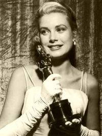 Grace Kelly na ceremonii Oscar Awards