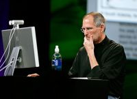 Steve Jobs na jedné z prezentací