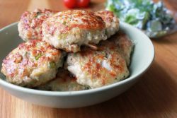 由碎肉和土豆食谱制成的菜肴