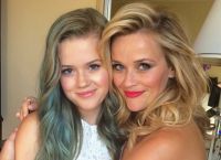 Reese Witherspoon se zralou Ava