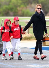 Julia Roberts s dětmi chodí na baseball