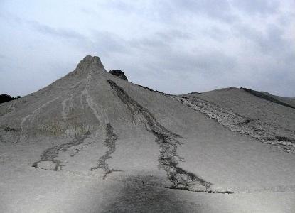 泥火山塔马尼照片4