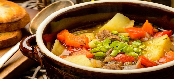 Гюлешка супа с говеждо месо