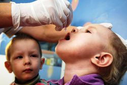 Kalendář očkování proti polio pro děti