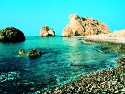 плувен сезон в Кипър