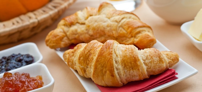 croissanty těstoviny