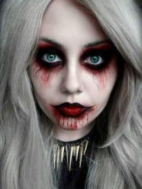 Make-up pro Halloweenovou panenku 8