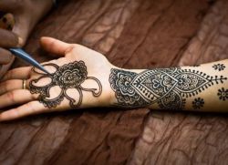 mehendi في المنزل