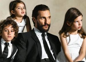 Matthew McConaughey s dětmi pro Dolce & Gabbana