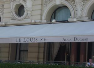 Ресторант Le Louis XV