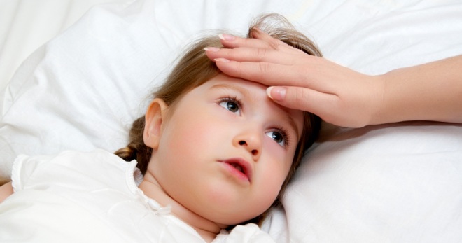 Mononukleóza u dětí - příznaky a léčba před úplným zotavením dítěte