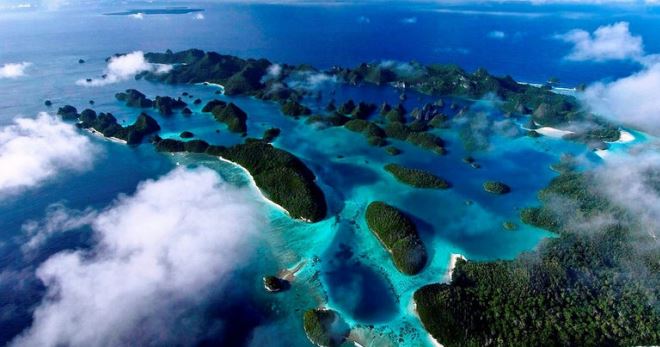 Острови на Индонезия