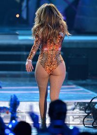 scénický obraz Jennifer Lopez