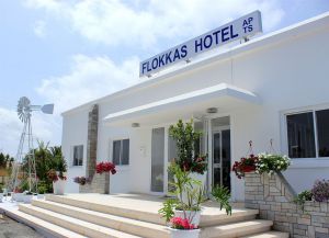 Flokkas Hotel Apts。 - 入口