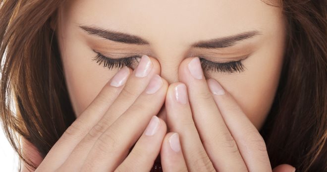 Řezání očí - příčiny a léčba v závislosti na příznaky