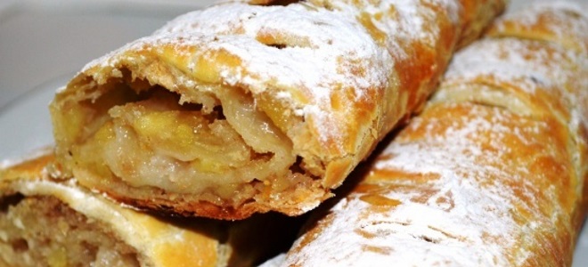 strudel vyrobený z baflového pečiva