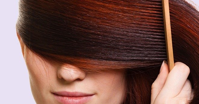 Odstraňování barvy od vlasů až po přirozenost