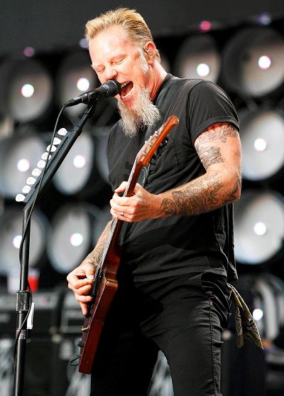 社交恐惧症James Hetfield