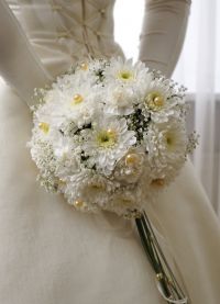 svatební kytice z chryzantémů 1