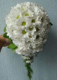 svatební kytice z chryzantémů 3