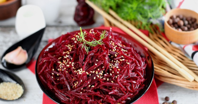 Beets in Korean - وصفات لذيذة أكثر من الوجبات الخفيفة المالحة