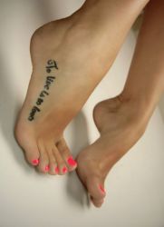 tetování na noze