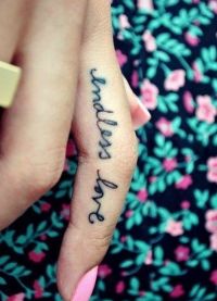 tetování na prstech 5