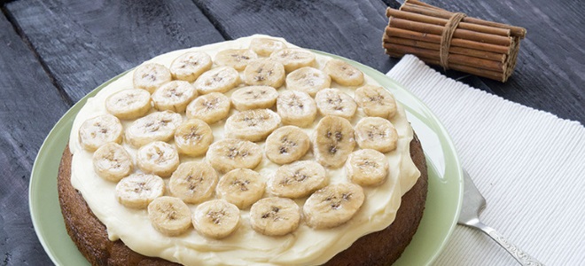 Tvarohový sýr a banánový krém na dort