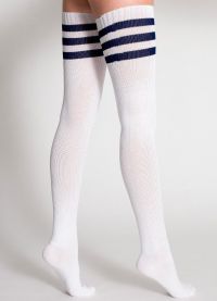 високите чорапи на жените11