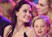 Angelina Jolie a Shilo-Nouvelle Jolie-Pittová